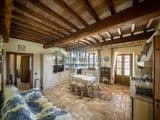 Splendido Casale 250 mq  con  3.200 mq di Terreno