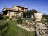 Splendido Casale 250 mq  con  3.200 mq di Terreno