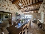 Splendido Casale 250 mq  con  3.200 mq di Terreno