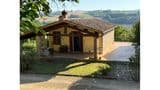 Caratteristica Casa di Campagna ristrutturata con 9 ha di Terreno